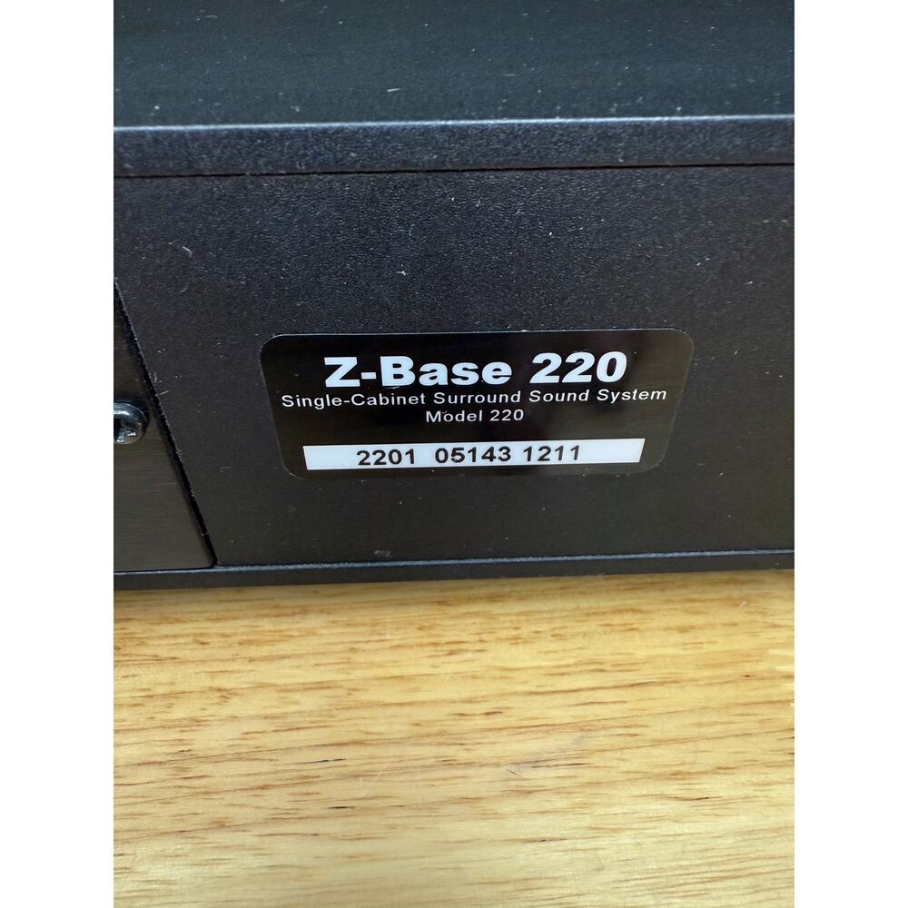 Zvox Z-Base 220 Low Profile Single Cabinet Soundbar Home Theater TESTED + Remote - Picture 10 of 13
